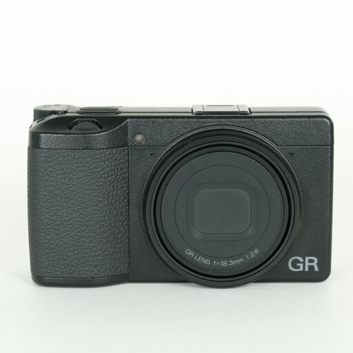 RICOH GR III