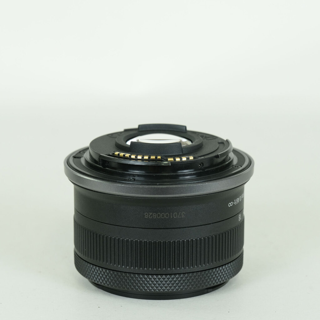 Canon RF-S 10-18mm F4.5-6.3 IS STM