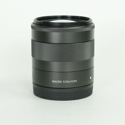 Canon EF-M18-55mm F3.5-5.6 IS STM