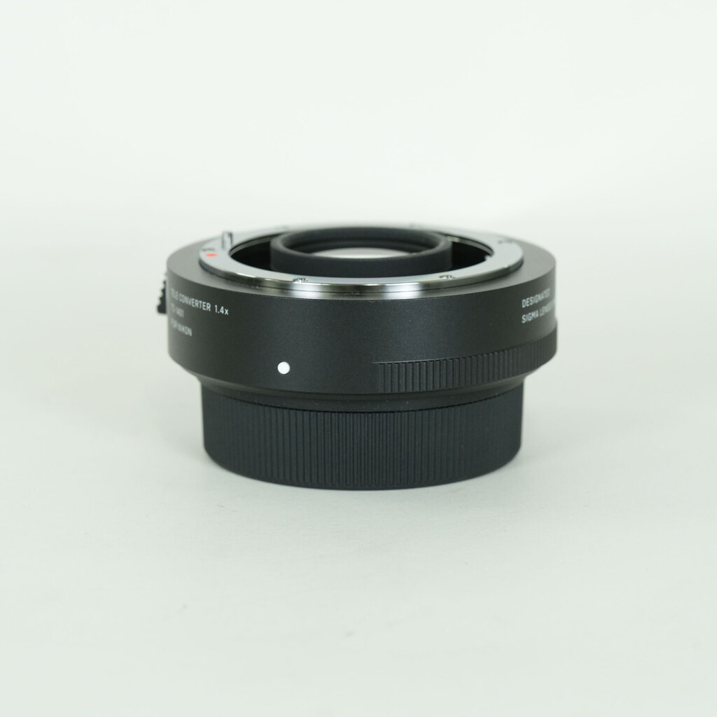 SIGMA Contemporary 150-600mm F5-6.3 DG 1.4xテレコンバーターキット (ニコンF用)