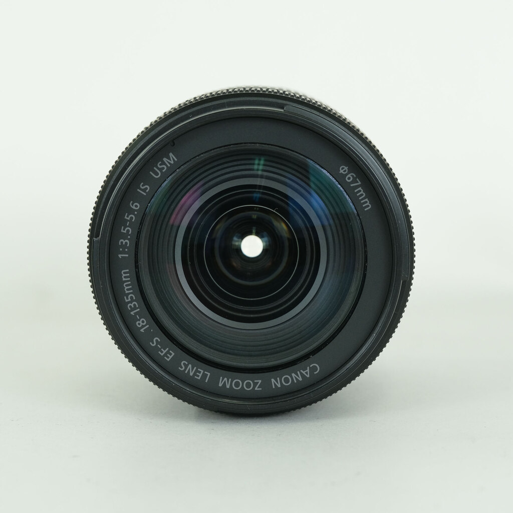 Canon EF-S18-135mm F3.5-5.6 IS USM