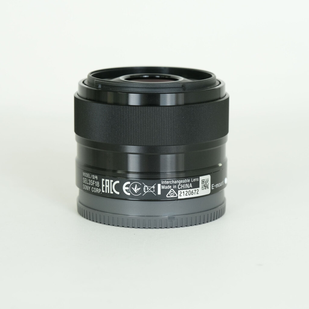 SONY E 35mm F1.8 OSS SEL35F18 SONY E 35mm F1.8 OSS SEL35F18