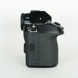 Panasonic LUMIX DC-S1