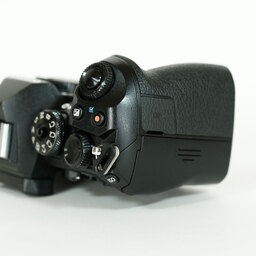 OLYMPUS OM-D E-M1 Mark III