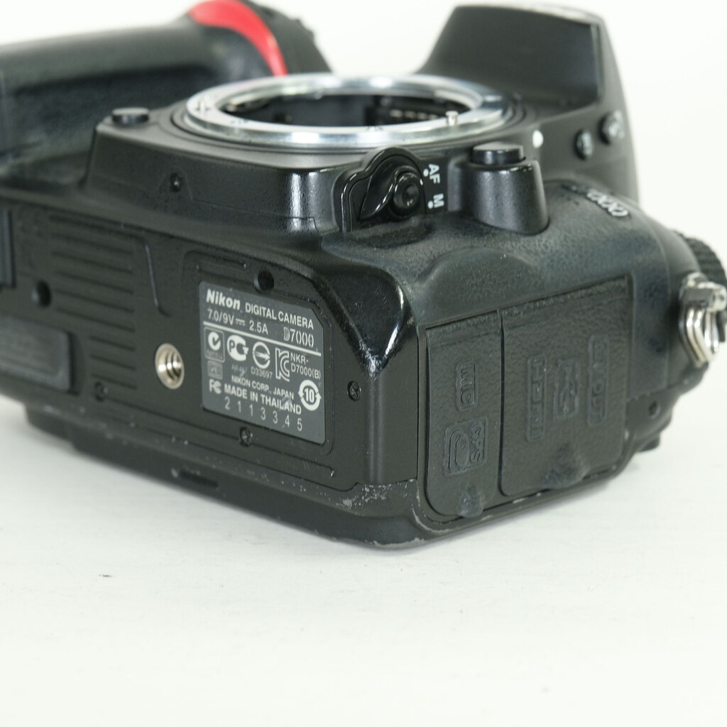Nikon D7000