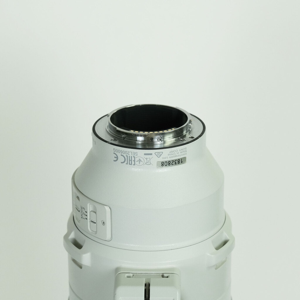 SONY FE 200-600mm F5.6-6.3 G OSS SEL200600G SONY FE 200-600mm F5.6-6.3 G OSS SEL200600G