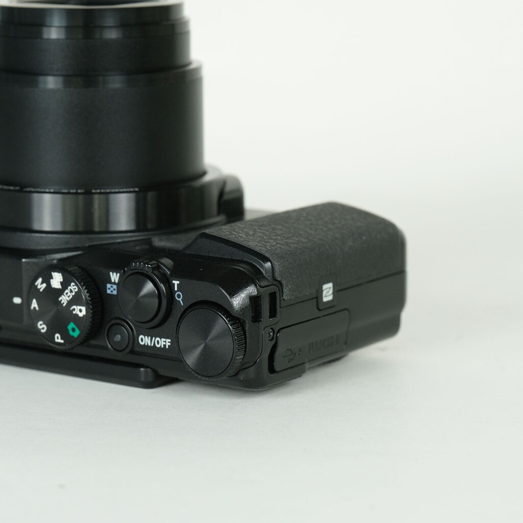 Nikon COOLPIX A900 ブラックの出品 | ONE SCENE（ワンシーン）