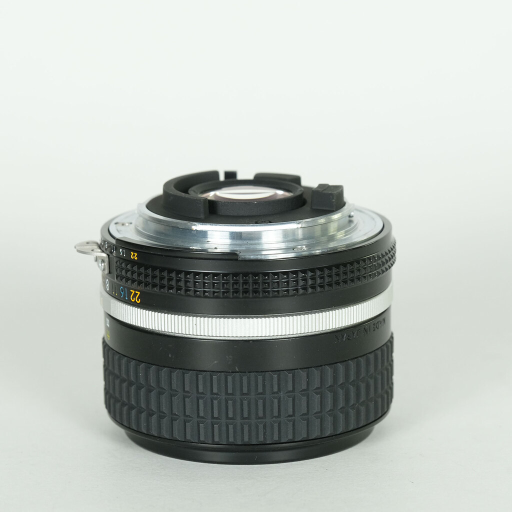 Nikon Ai Nikkor 28mm F2.8S Nikon Ai Nikkor 28mm F2.8S