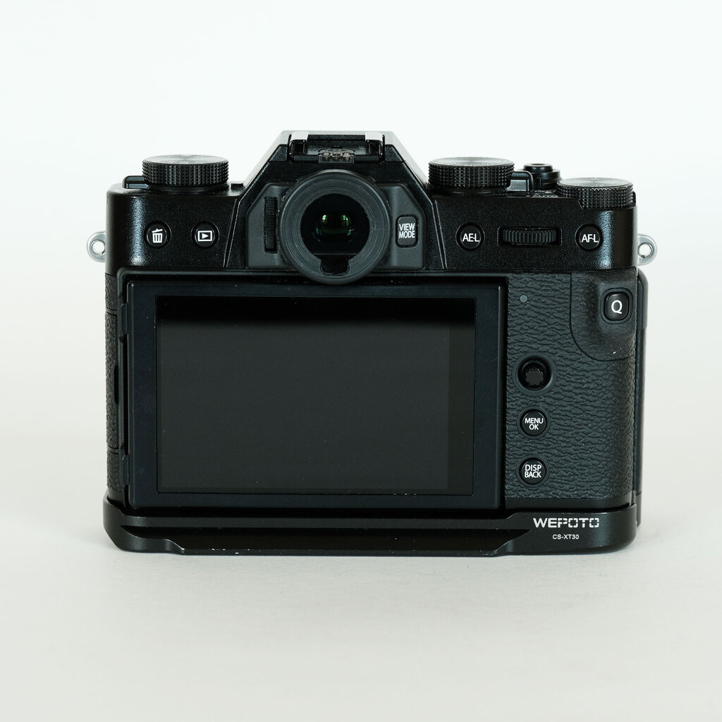 FUJIFILM X-T30