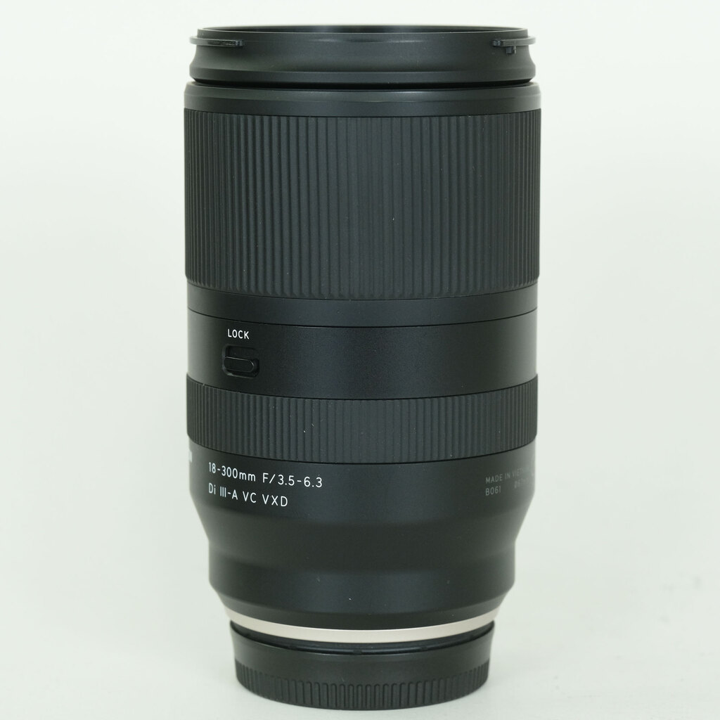 TAMRON 18-300mm F/3.5-6.3 Di III-A VC VXD (Model B061) [フジフイルムX用]