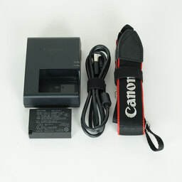 Canon EOS M5