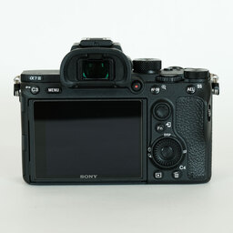 SONY α7 III（ILCE-7M3）