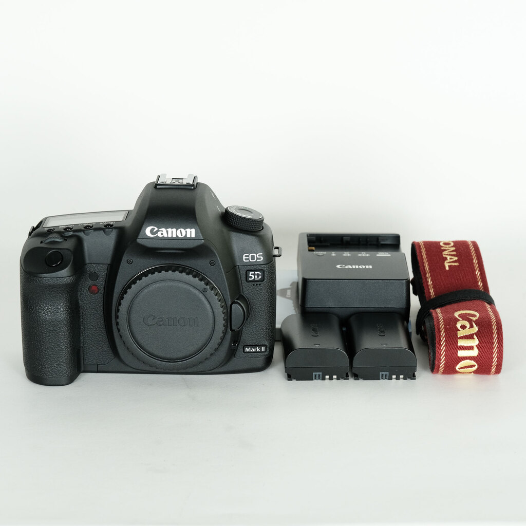 Canon EOS 5D MarkII ボディ Canon EOS 5D MarkII ボディ