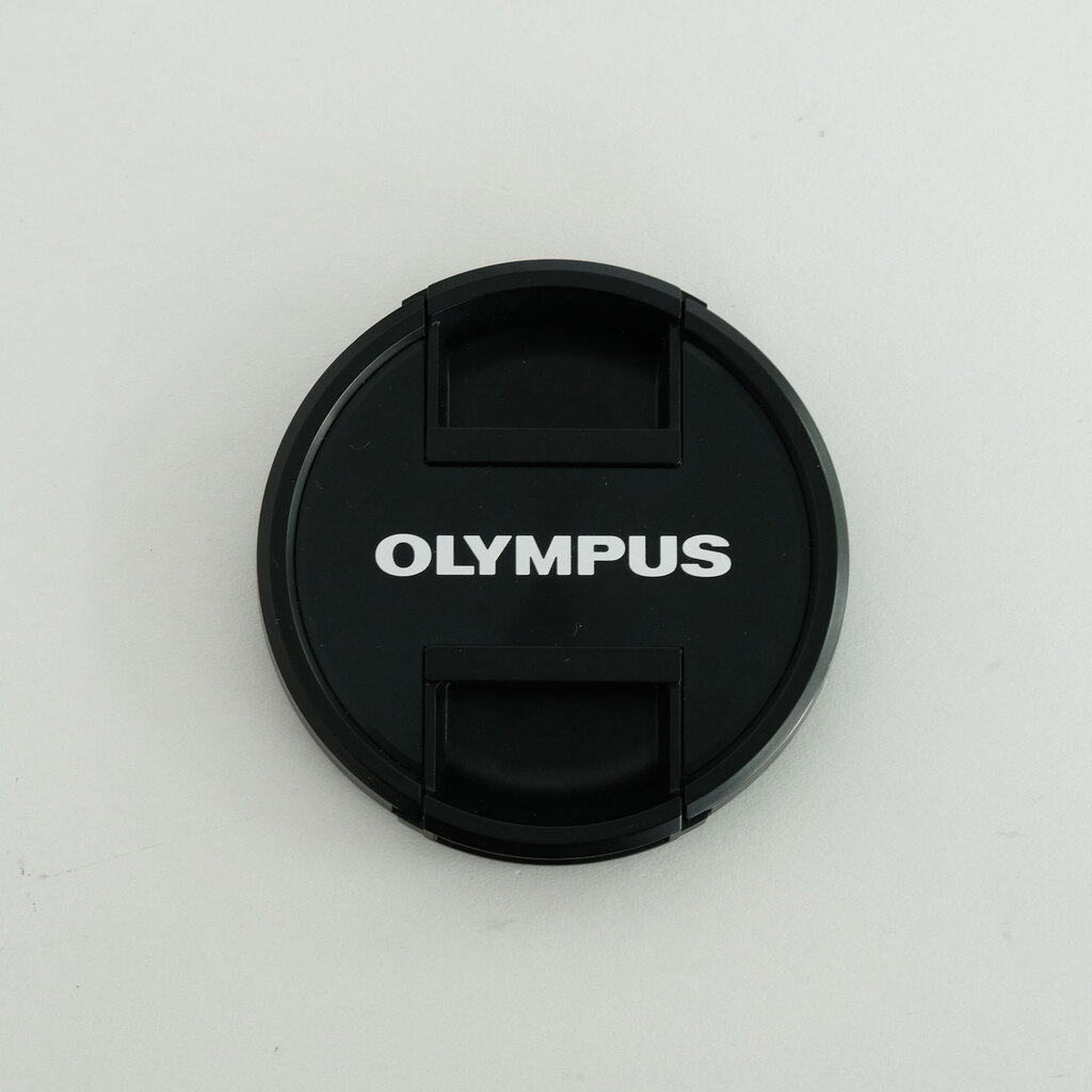 OLYMPUS M.ZUIKO DIGITAL ED 12-40mm F2.8 PRO OLYMPUS M.ZUIKO DIGITAL ED 12-40mm F2.8 PRO