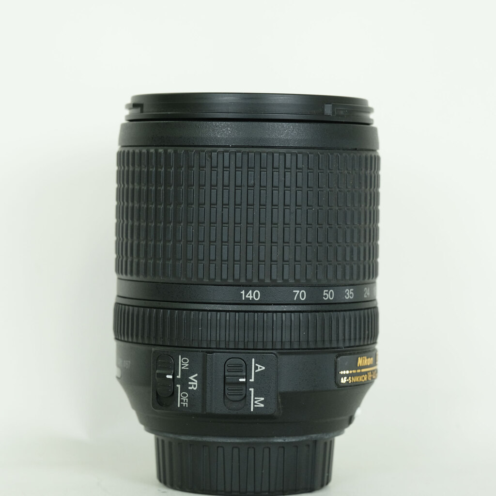 Nikon AF-S DX NIKKOR 18-140mm F3.5-5.6G ED VR