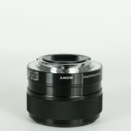 SONY E 35mm F1.8 OSS SEL35F18 SONY E 35mm F1.8 OSS SEL35F18