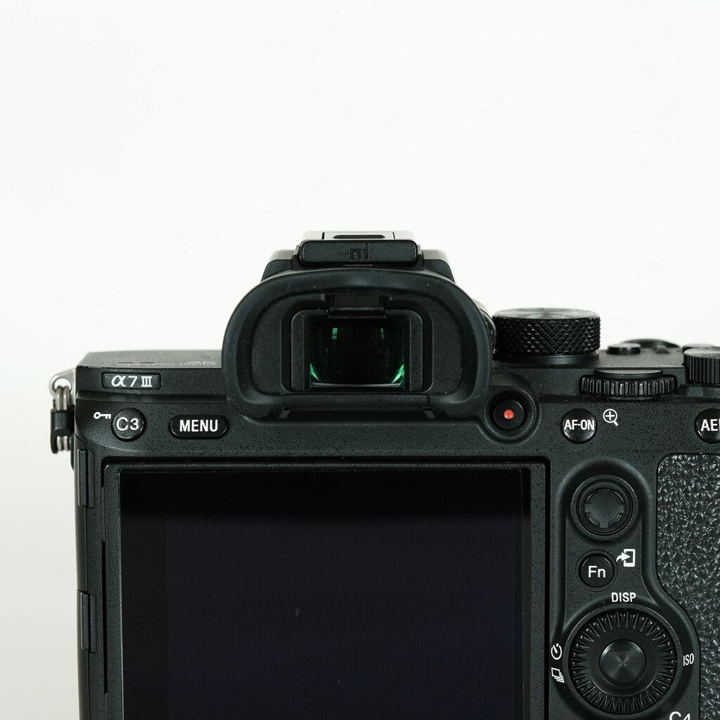SONY α7 III（ILCE-7M3）