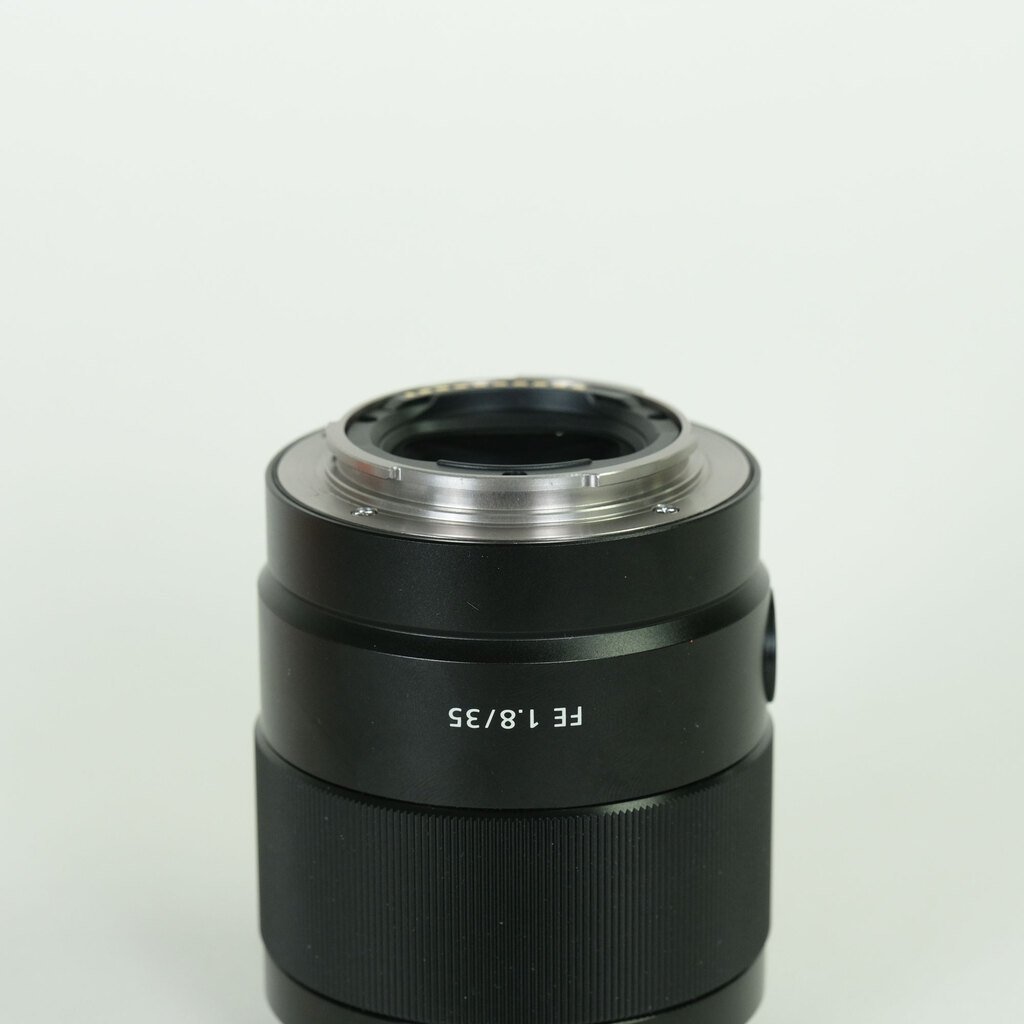 SONY FE 35mm F1.8 SEL35F18F