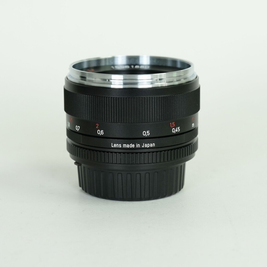 Carl Zeiss Planar T* 50mm F1.4 ZF.2 [ニコンF用]
