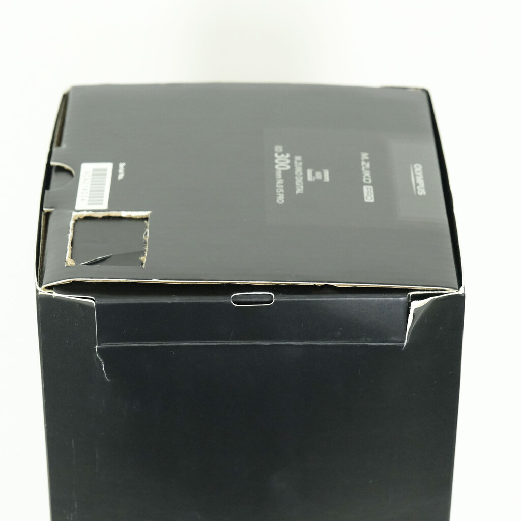 OLYMPUS M.ZUIKO DIGITAL ED 300mm F4.0 IS PRO