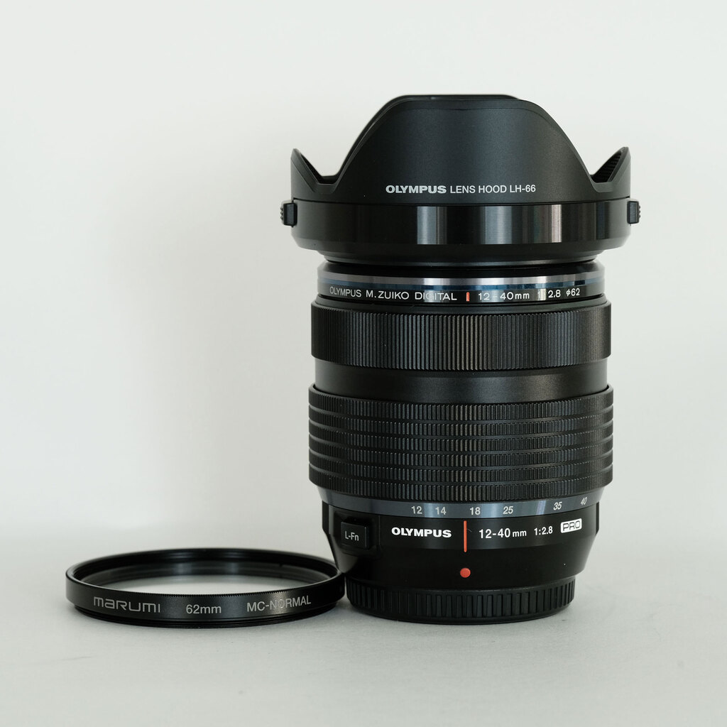 OLYMPUS M.ZUIKO DIGITAL ED 12-40mm F2.8 PRO OLYMPUS M.ZUIKO DIGITAL ED 12-40mm F2.8 PRO