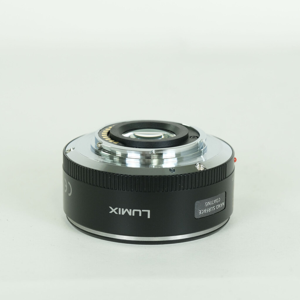Panasonic LUMIX G X VARIO PZ 14-42mm / F3.5-5.6 ASPH. / POWER O.I.S. Panasonic LUMIX G X VARIO PZ 14-42mm / F3.5-5.6 ASPH. / POWER O.I.S.