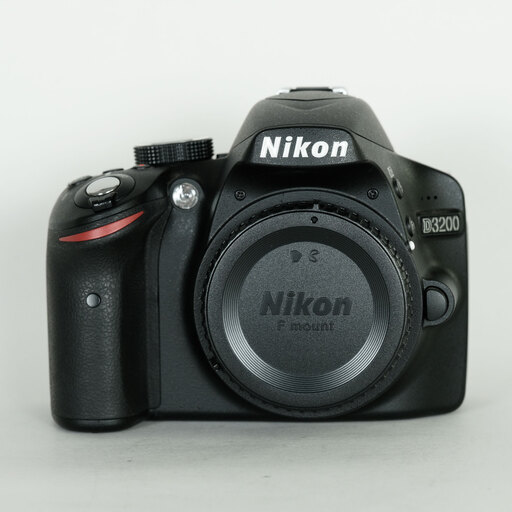 Nikon D3200ボディ ブラック