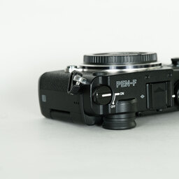 OLYMPUS PEN-F OLYMPUS PEN-F