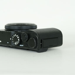 FUJIFILM XF10 ブラック