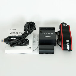 Canon EOS 7D Mark II