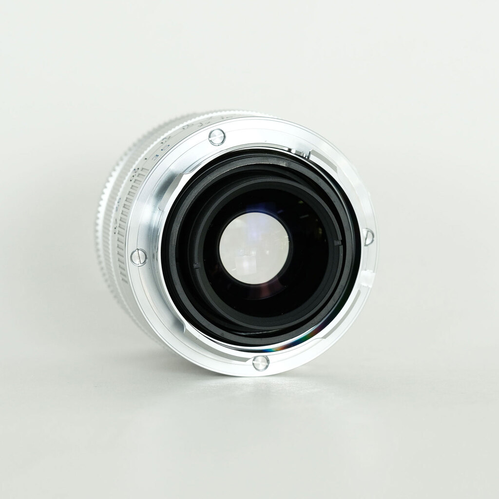 Carl Zeiss Biogon T* 35mm F2 ZM [ライカM用]