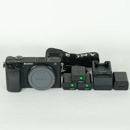 SONY α6400(ILCE-6400) SONY α6400(ILCE-6400)