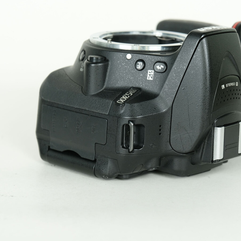 Nikon D5300