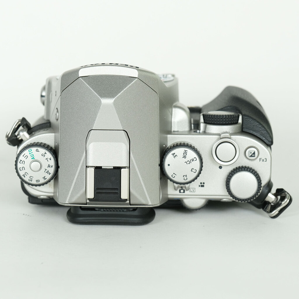 PENTAX KP ボディ シルバーの出品 | ONE SCENE（ワンシーン）