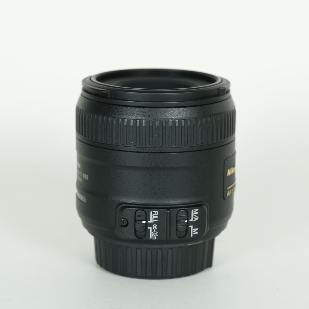 Nikon AF-S DX Micro NIKKOR 40mm f/2.8G