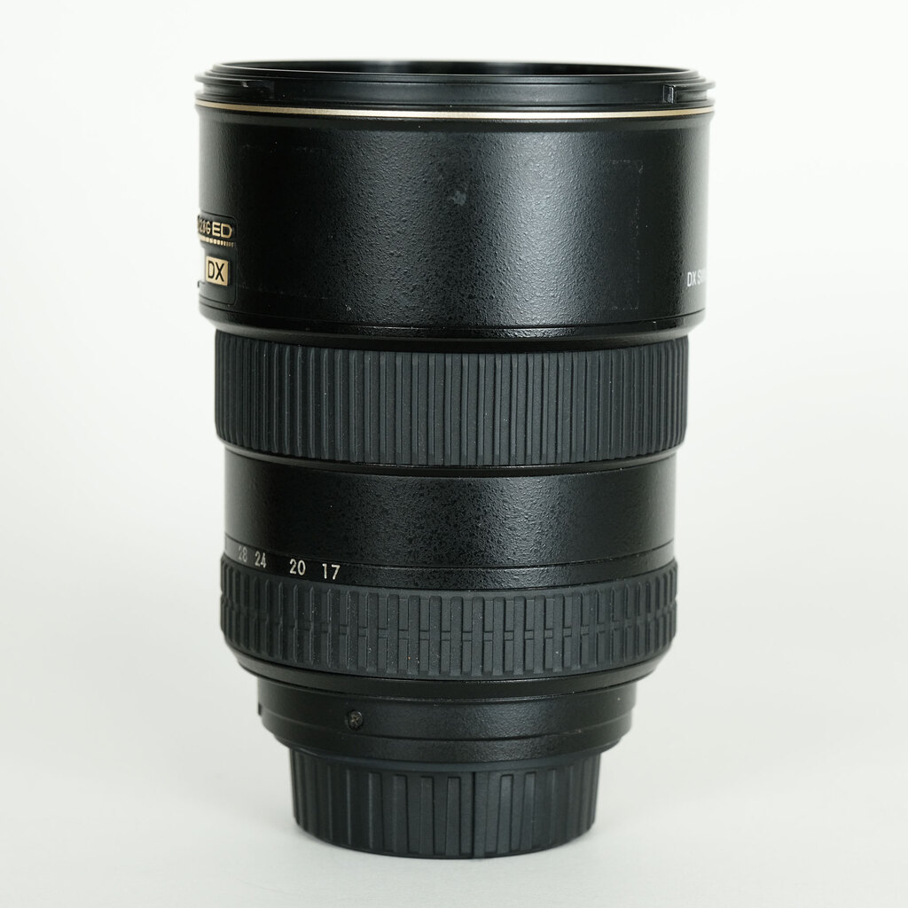 Nikon AF-S DX Zoom-Nikkor 17-55mm f/2.8G IF-ED