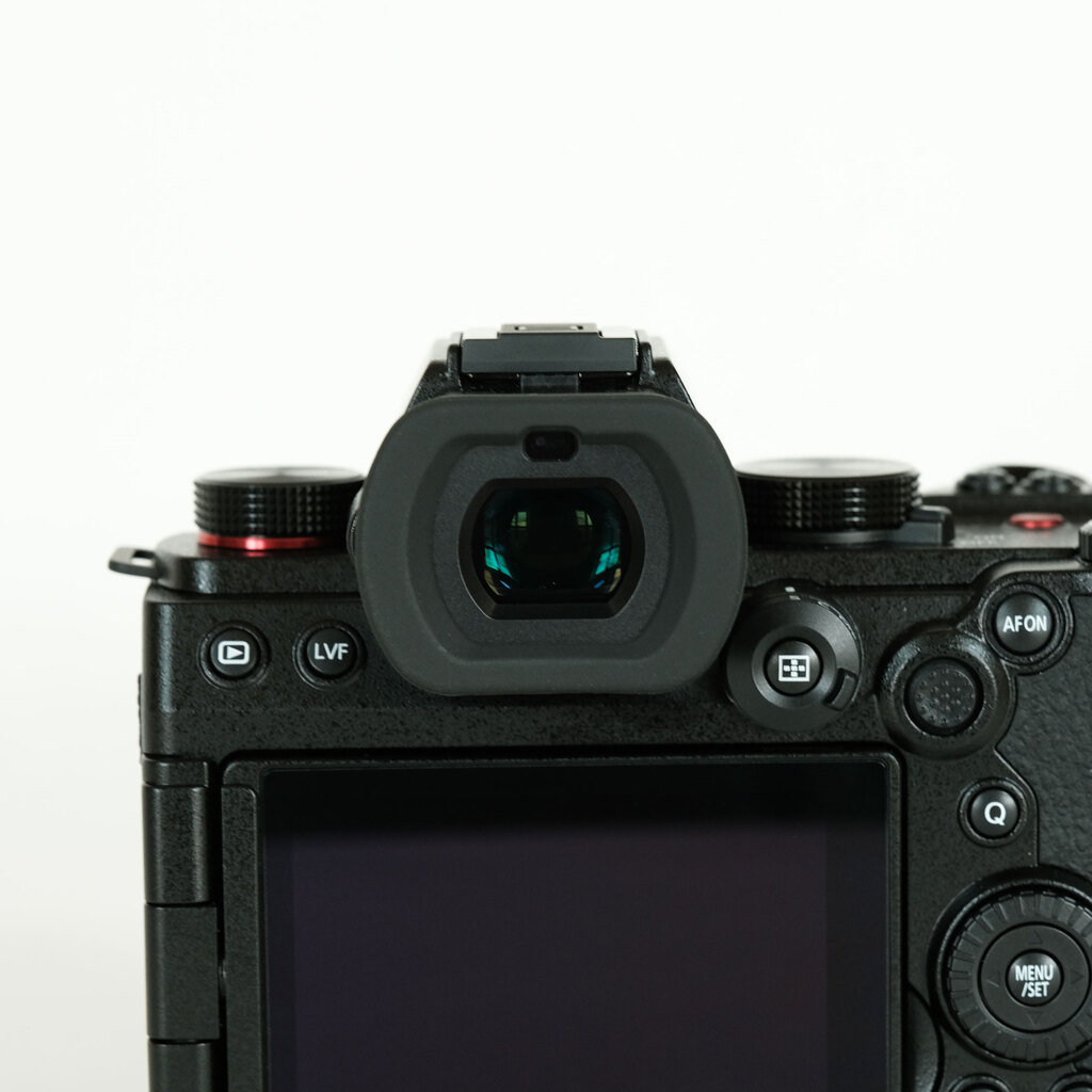 Panasonic LUMIX S5II DC-S5M2 Panasonic LUMIX S5II DC-S5M2