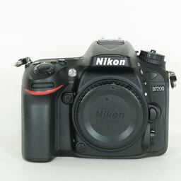Nikon D7200