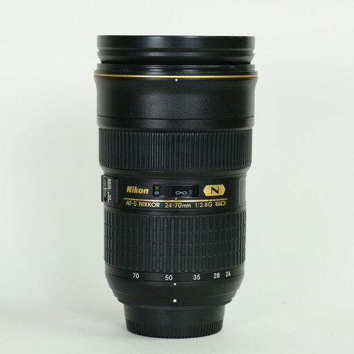 Nikon AF-S NIKKOR 24-70mm f/2.8G ED