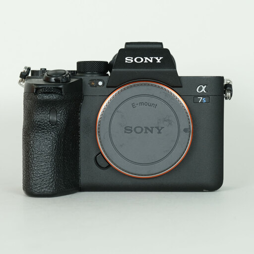 SONY α7S IIIレビュー｜α7 IV・α7R V・FX3と比較してわかる“動画最強