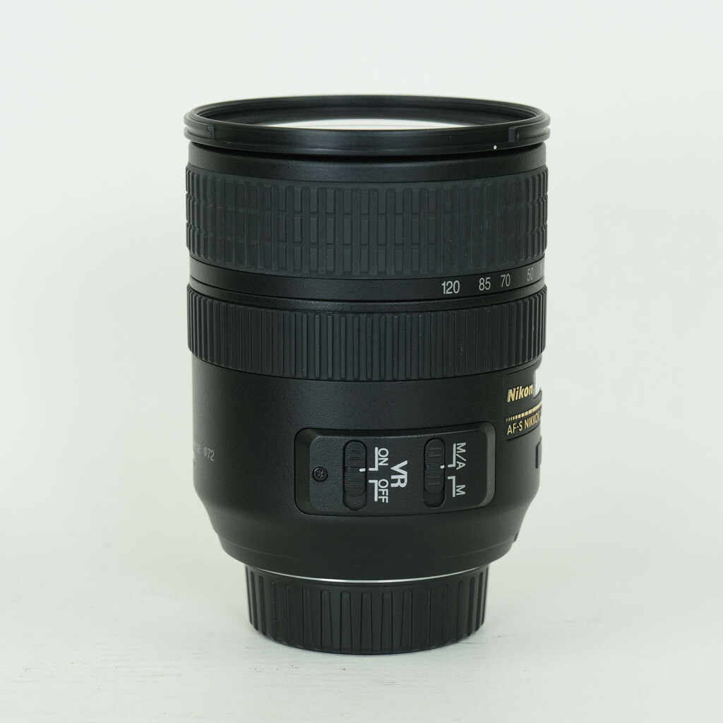 Nikon AF-S VR Zoom-Nikkor 24-120mm F3.5-5.6G IF-ED Nikon AF-S VR Zoom-Nikkor 24-120mm F3.5-5.6G IF-ED
