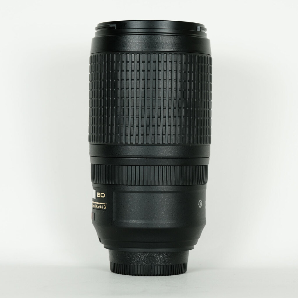 [使用少・美品] AF-S VR 70-300mm f4.5-5.6G Amazon.co.jp: Nikon 望遠ズームレンズ AF-S VR Zoom Nikkor 70-300mm
