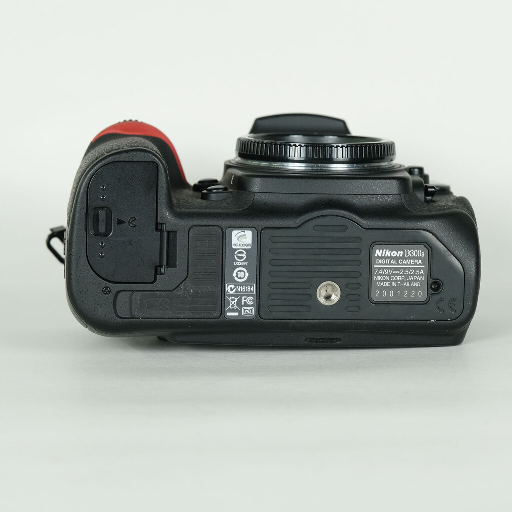 Nikon D300S ボディ