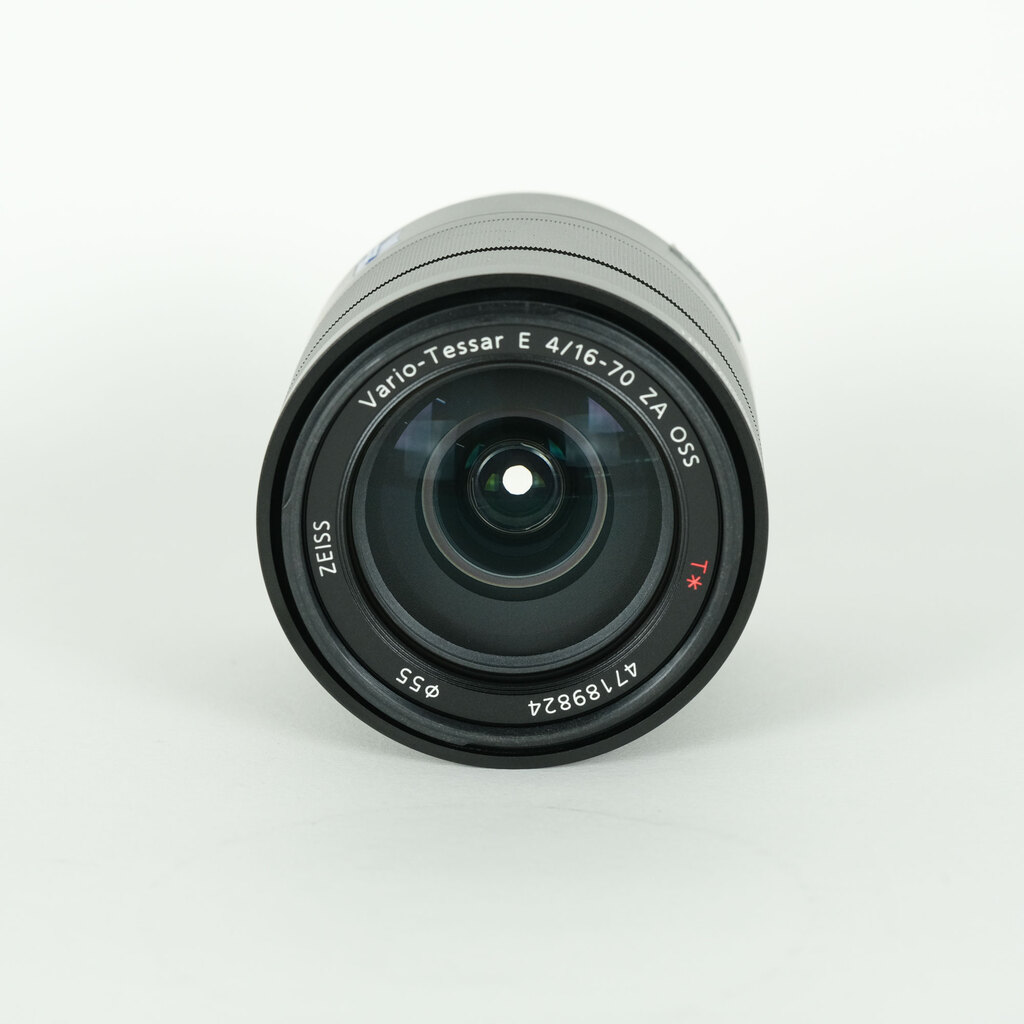 SONY Vario-Tessar T* E 16-70mm F4 ZA OSS SEL1670Z SONY Vario-Tessar T* E 16-70mm F4 ZA OSS SEL1670Z