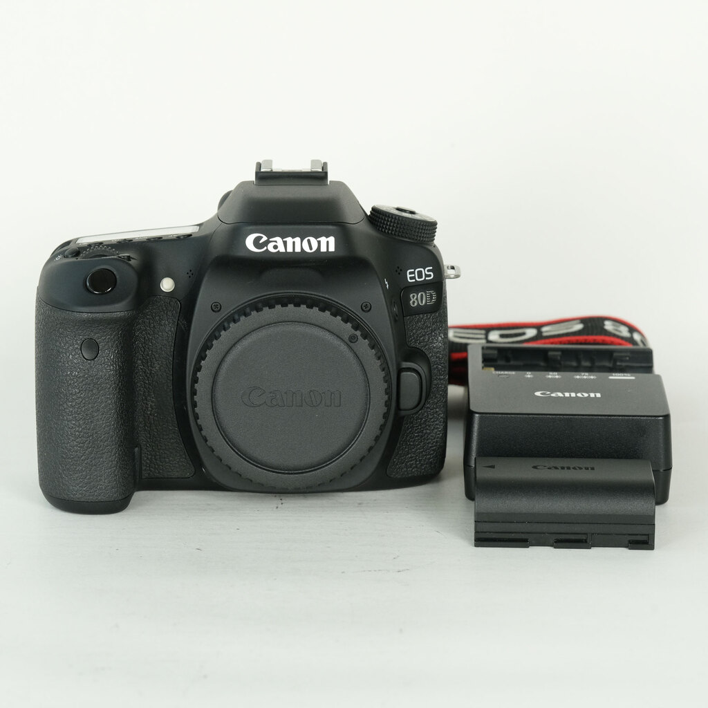 Canon EOS 80D Canon EOS 80D