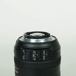 Nikon AF-S DX VR Zoom-Nikkor 18-200mm F3.5-5.6G IF-ED
