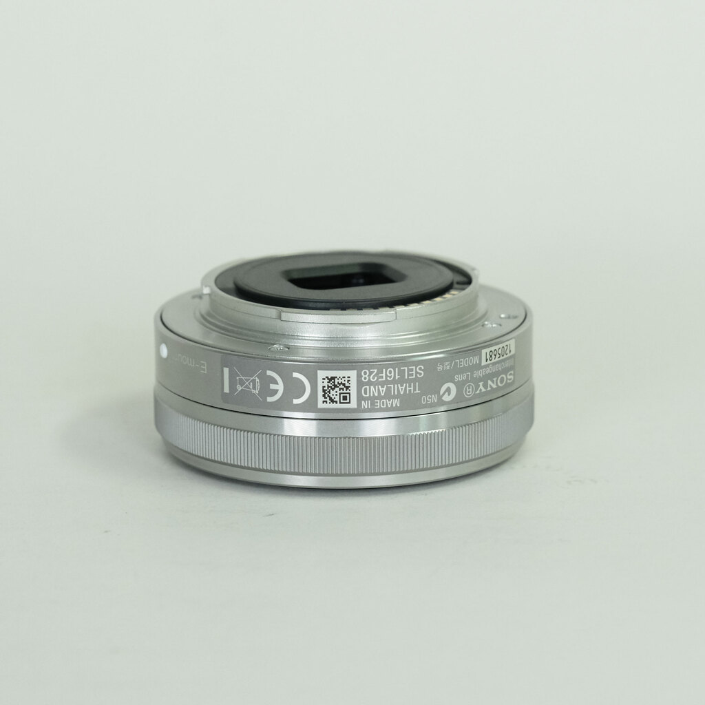 SONY E 16mm F2.8 SEL16F28