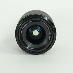 SONY FE 28-70mm F3.5-5.6 OSS SEL2870 SONY FE 28-70mm F3.5-5.6 OSS SEL2870