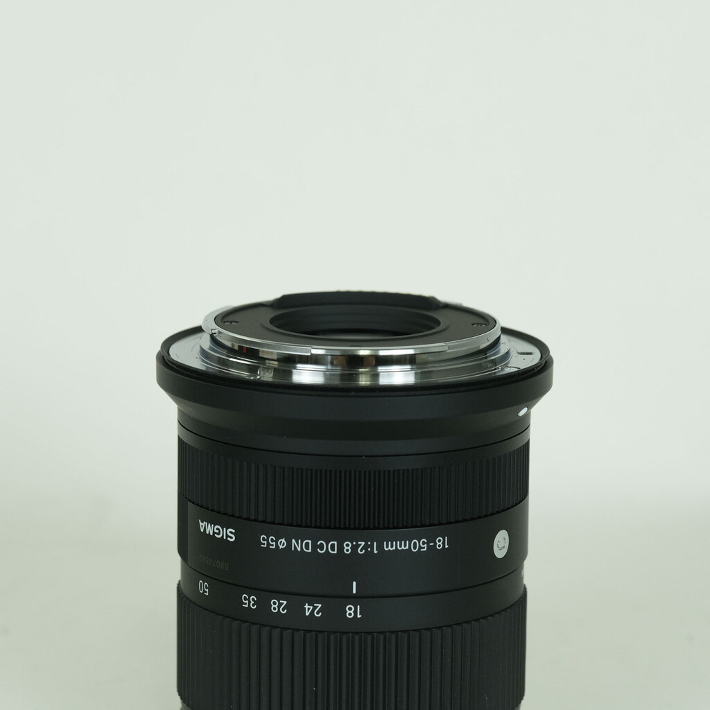 SIGMA 18-50mm F2.8 DC DN｜Contemporary [キヤノンRF用]