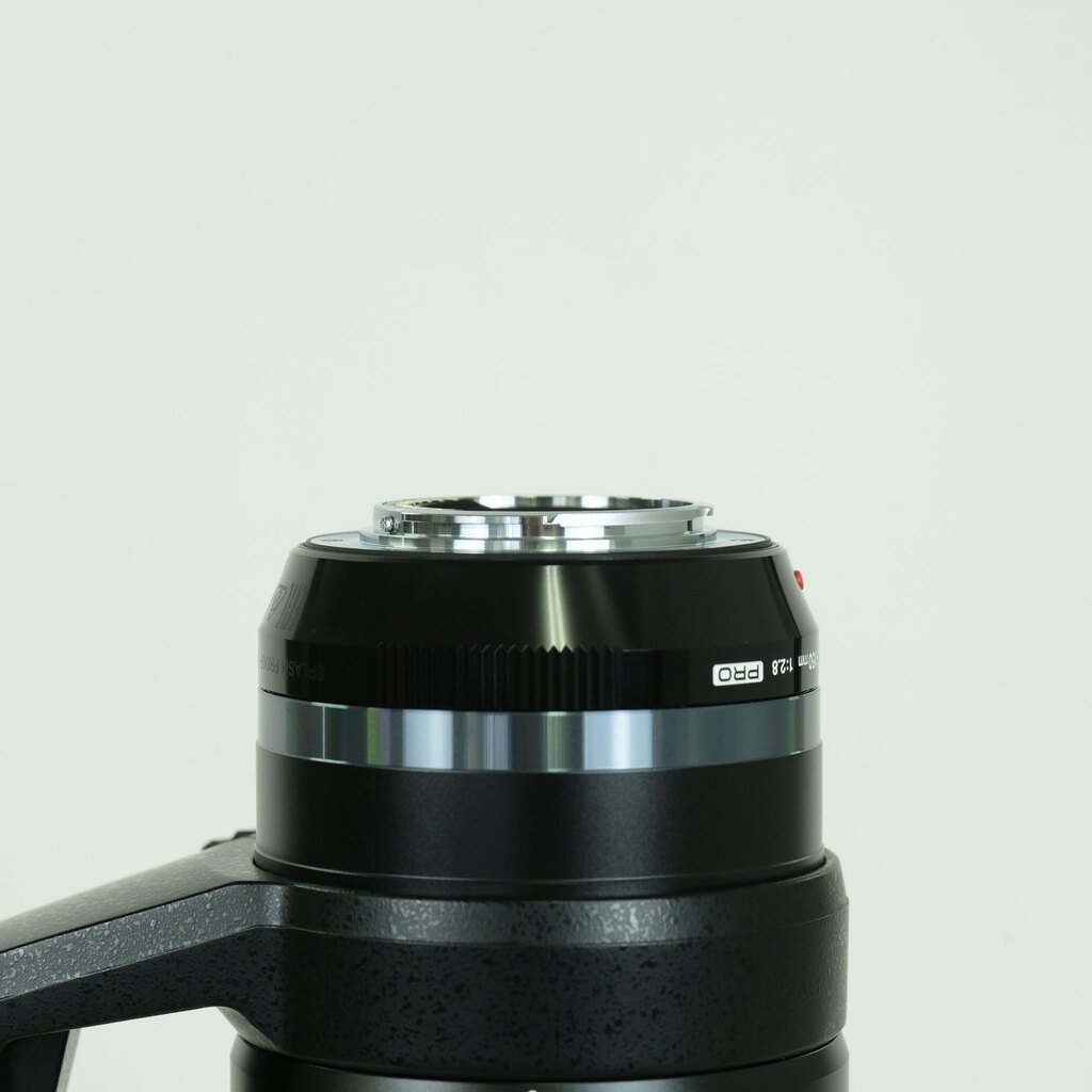 OLYMPUS M.ZUIKO DIGITAL ED 40-150mm F2.8 PROテレコンバーターキット